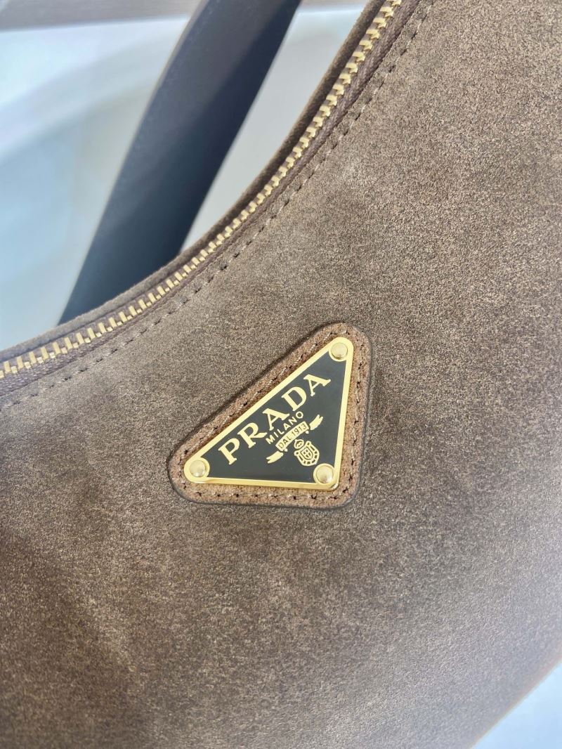Pra*a hobo bags